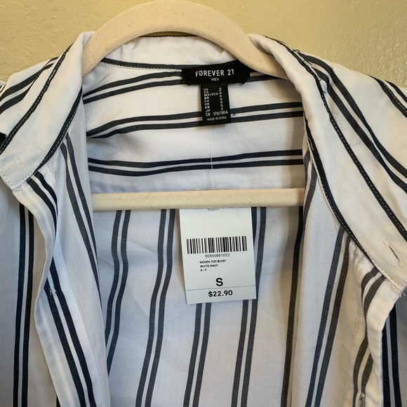 forever 21 Shirt - Picture 2 of 3